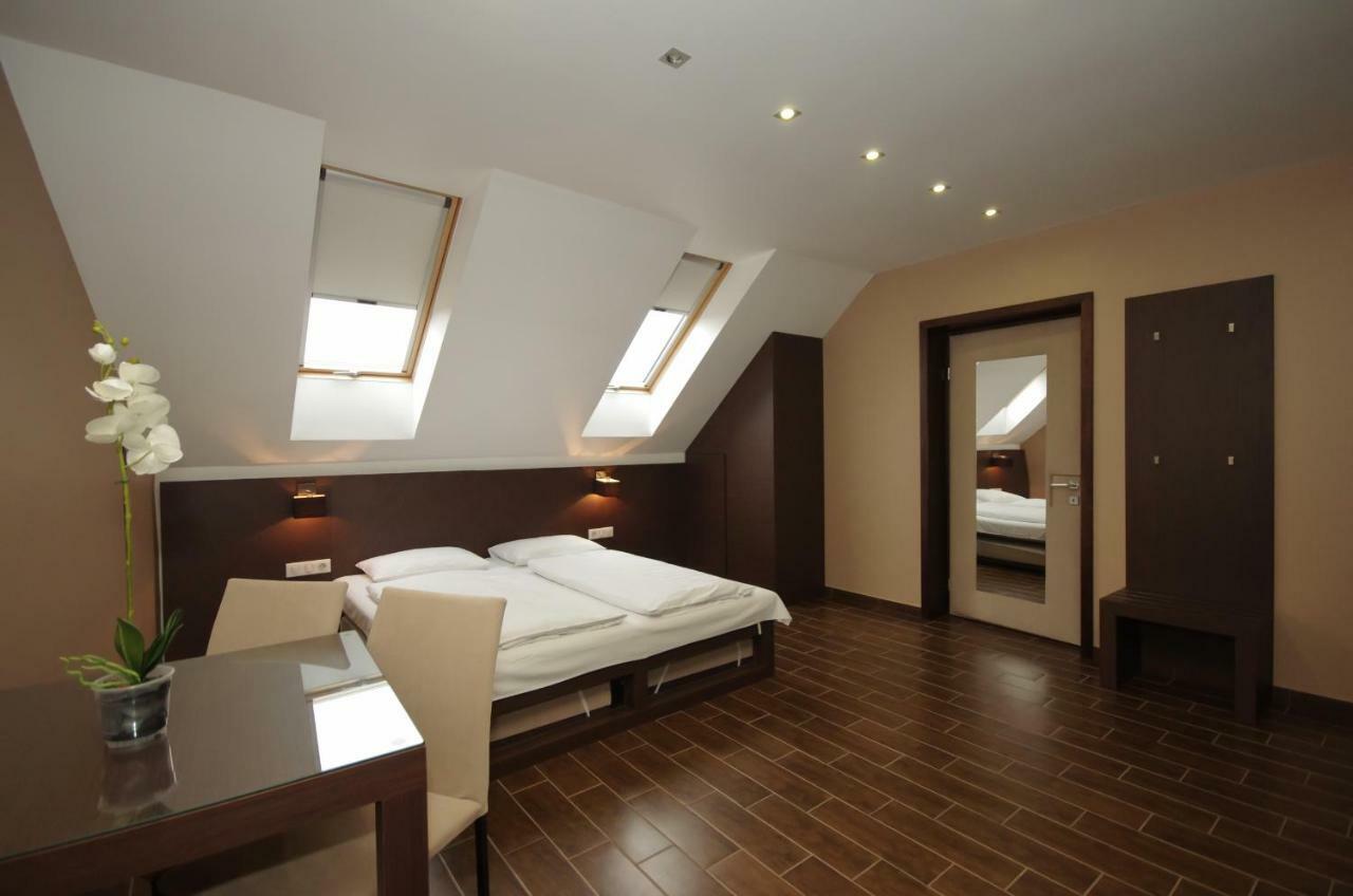 Royal Residence Apartments Gyula Dış mekan fotoğraf