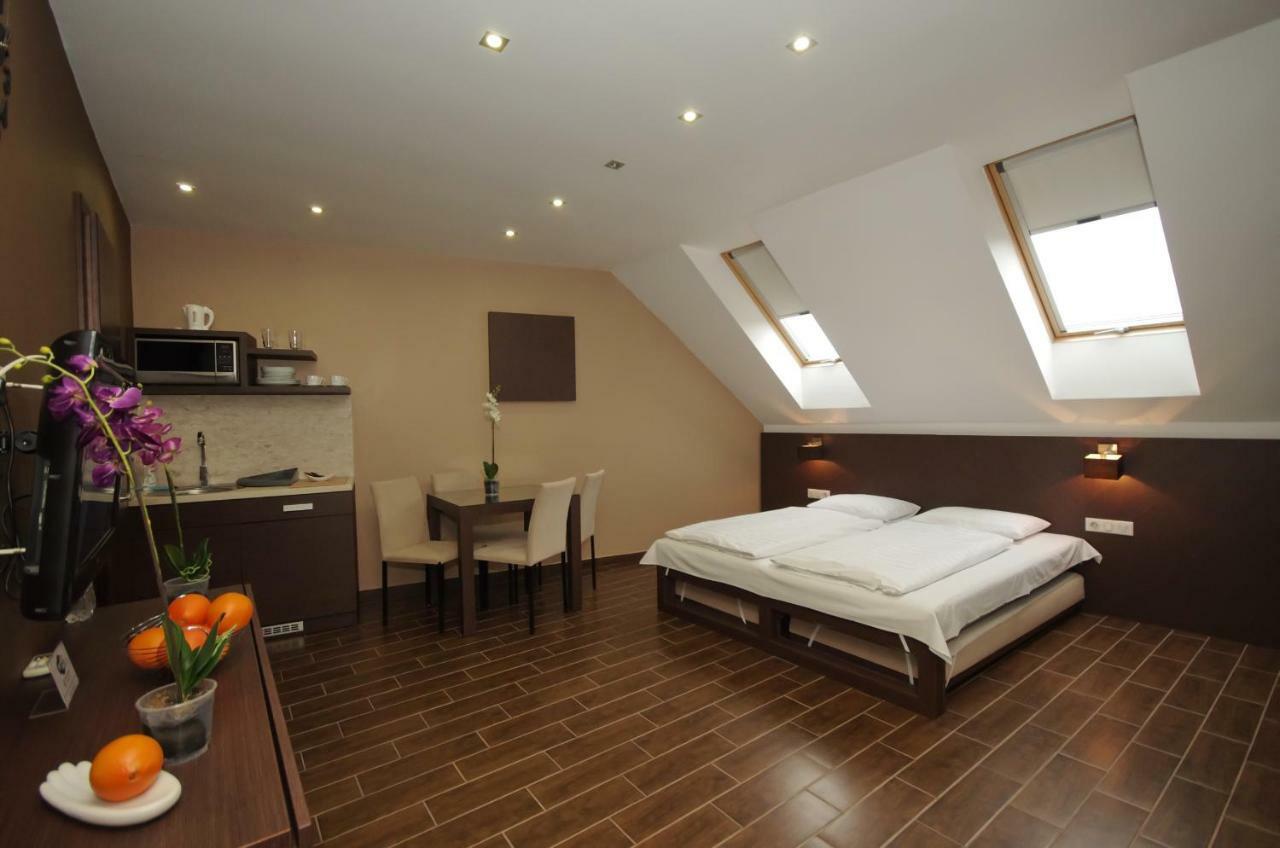 Royal Residence Apartments Gyula Dış mekan fotoğraf